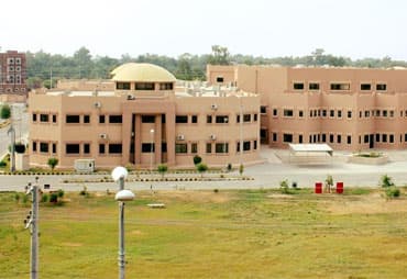 Dera Ghazi Khan Medical College